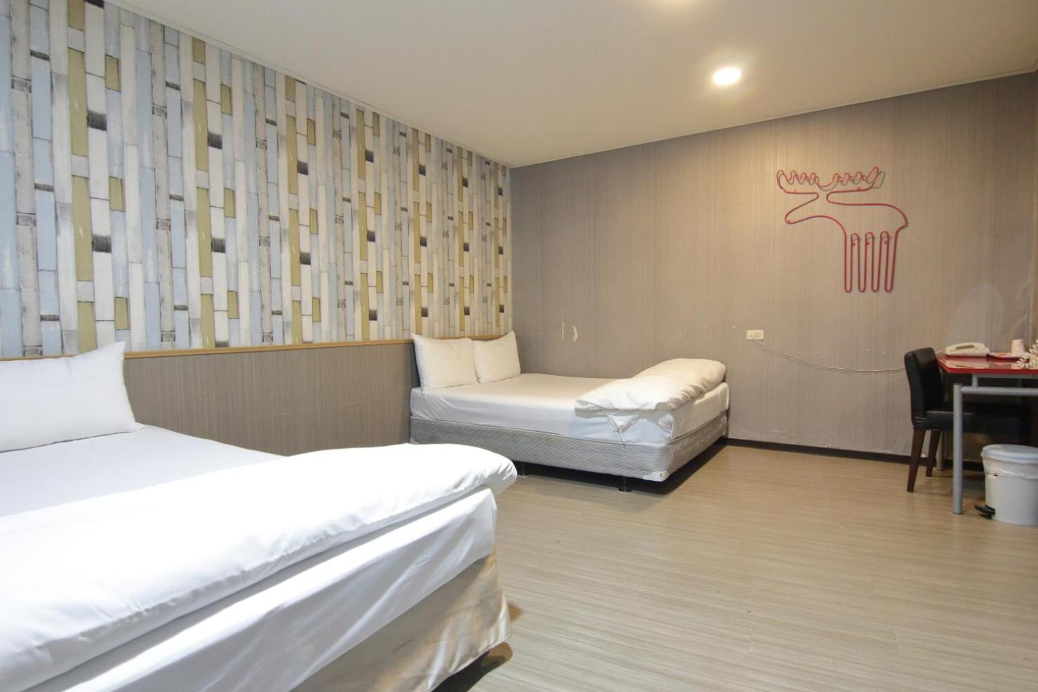 ז'ונגלי Baoshan Hotel מראה חיצוני תמונה